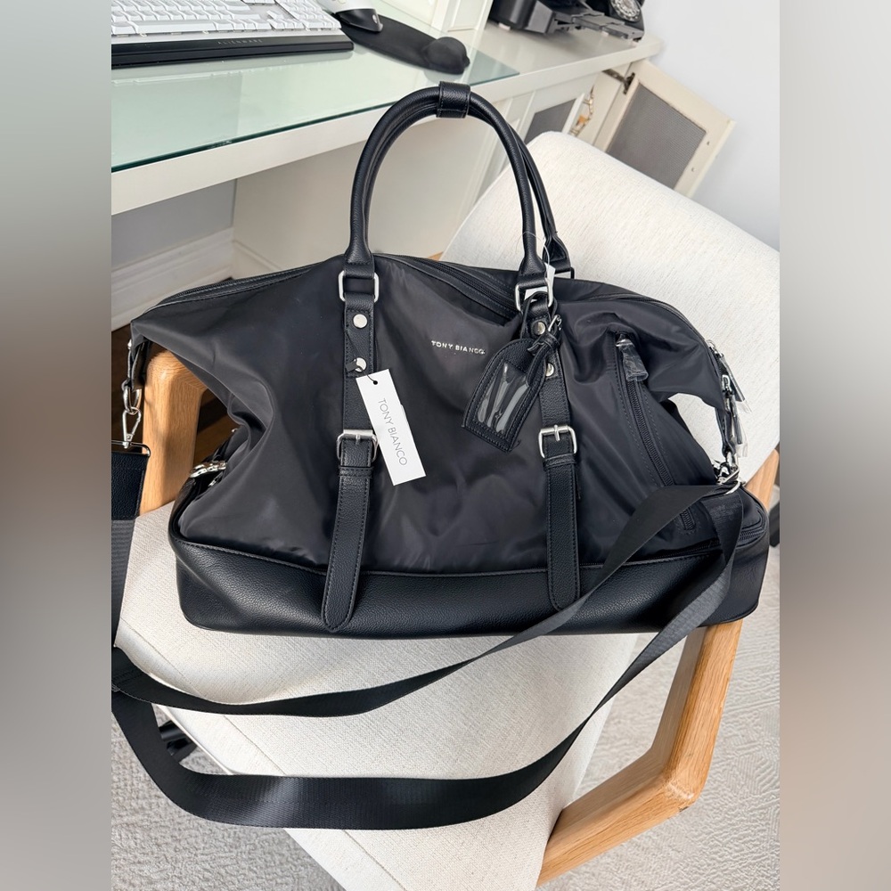 TONY BIANCO Naomi Black Duffle Over Night Travel Bag Large BRAND NEW - Picture 1 of 16